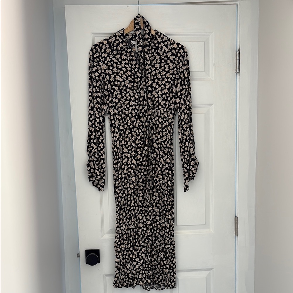 H&M Black and White Sheath Dress with Cuffed Long Sleeves